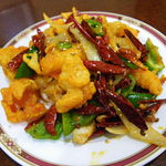 晴々飯店 - イカげそ揚げの四川炒め\820