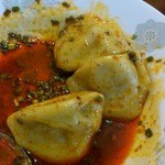 晴々飯店 - 李姐餃子は四川風のタレを混ぜて食べる！