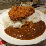 丸山吉平 - カツカレー