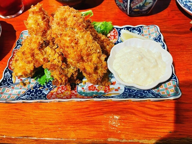 日本酒場 のれん 石巻 | 居酒屋で本格日本酒と料理を楽しむ