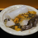 小笹寿し - 生鮑とイカの雲丹・肝和え