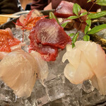 めしの助 - お刺身の盛り合わせ