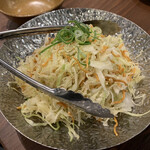 芝浦食肉 - キャベせん　418円(税込)