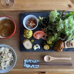 おもてなしごはん。オヨバレ - 