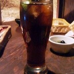 カーヴ　隠れや - メキシコーラ　490円　脇にオリーブが