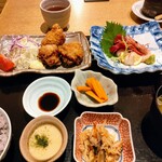 Ookamadomeshitorafuku - 夜 おかずを選べる定食 トリカラが絶品