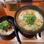 Shinonome Tei - 豚骨ラーメン ミニチャーシュー丼 計1,135円