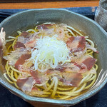 そば くら富 - 十割粗挽きの温かけ蕎麦　他ではなかなか頂け無い逸品