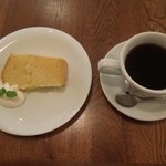 イクタカフェ - ケーキと珈琲のセット330円