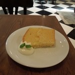 イクタカフェ - シフォンケーキ150円