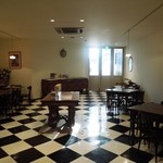 店内の雰囲気入口付近