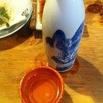 夢乃家 - ここいらで　日本酒２合
      もちろん熱燗ょ！