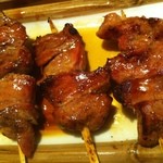 夢乃家 - レバーはこの時点で終売だったんで　残念だったけど
      
      
      心地良い歯応えの　かしら　　
      
      あん！おいしぃーーーーー