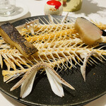 macua - 寒鰆松ぼっくりの燻製