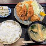 丸福 - カキフライ定食(半ライス)