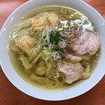 日陰 - 【海老ワンタンメン　大盛り】900円+50円　麺モリモリ