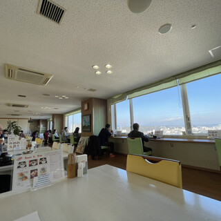 エムズ クラブ_2