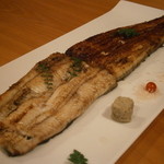うなぎ屋酒坊・画荘 越後屋 - 24年12月　白焼き＆蒲焼　関東風