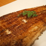 うなぎ屋酒坊・画荘 越後屋 - 24年12月　蒲焼　関東風　アップ