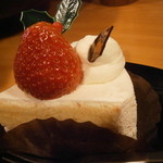 うなぎ屋酒坊・画荘 越後屋 - 24年12月　デザート　ショートケーキ