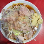 ラーメン二郎 - 小ラーメン　SK半分　全マシ