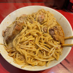 ラーメン二郎 - 小ラーメン　SK半分　全マシ