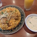 HABIBI HALAL RESTAURANT - 