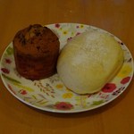 エディーズ･ブレッドミニ - チョコバナナマフィン、クリームチーズパン