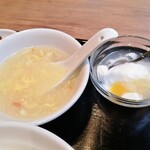 Nixi Shou Wa Xashou - スープと杏仁豆腐