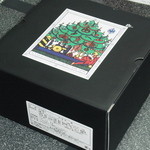 デメル 伊勢丹新宿店 - メリークリスマスな雰囲気の箱　ワクワク感があります♪