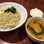 乃木坂ラーメン 東京食品 まる彦 - 