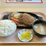 うしや - ハンバーグ定食