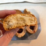 金作屋本店 - ろまん断面こんな感じ