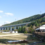 無上帑 - 第二東名の高架が見える