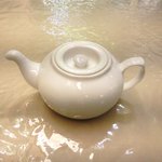 チャイナ 三丁目 - 【'12/12/21撮影】サービスランチ 1000円 のジャスミン茶のポット