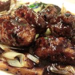 チャイナ 三丁目 - 【'12/12/21撮影】サービスランチ 1000円 のナマ牡蠣の黒豆ソース炒め