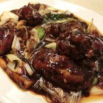 チャイナ 三丁目 - 【'12/12/21撮影】サービスランチ 1000円 のナマ牡蠣の黒豆ソース炒め