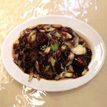 チャイナ 三丁目 - 【'12/12/21撮影】サービスランチ 1000円 のナマ牡蠣の黒豆ソース炒め