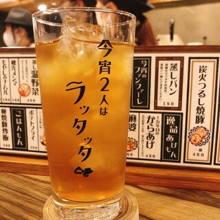 ドリンクは60種類以上！飲み放題コースで心ゆくまで楽しめる♪