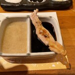 熔岩石焼 酉鳥 - セセリは醤油ダレで