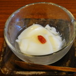 中華 こまめや - 杏仁豆腐　※2012年12月
