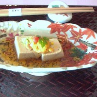 神戸なだ万 - 野立弁当の一品栗豆腐内容はすこし豪華