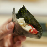 Sushi Gonzaemon - 丼を巻物にして 海苔は２種☆