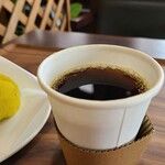 座喜味 喫茶 - ホットコーヒー(250円)です。