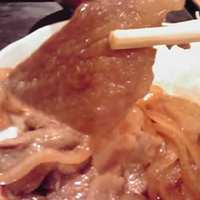 本格肉料理 丸小 - 肉も格別どうという事はない。