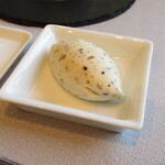 ラ メゾン ドゥ グラシアニ - トリュフのバター