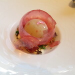 ラ メゾン ドゥ グラシアニ - Avant dessert Pomme 神鍋りんごと黒トリュフのソルベ　飴細工 神鍋りんごのコンフィチュール