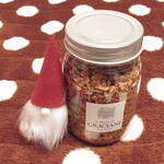 ラ メゾン ドゥ グラシアニ - お土産のグラノーラと妖精トムテ