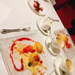 フレンチレストラン キャトル・ヴァン - 