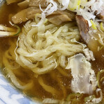 平野屋 - ラーメンの麺アップ